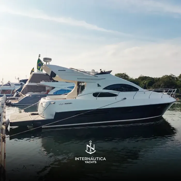 Intermarine 380 FULL  2001 à venda — Internáutica Yachts
