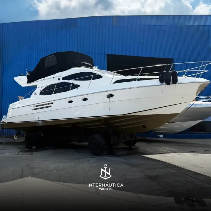 Intermarine 500 FULL  2001 à venda — Internáutica Yachts