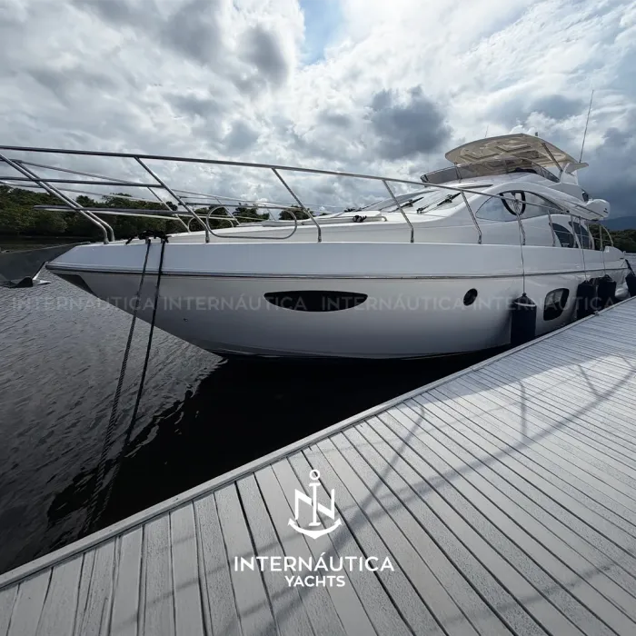 Intermarine 600 FULL 2008 à venda — Internáutica Yachts