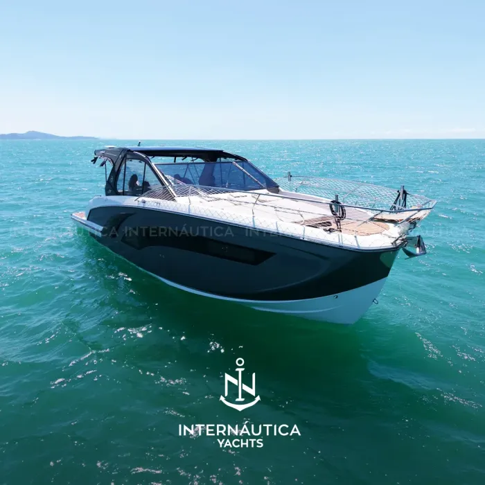 Triton 38 2023 à venda — Internáutica Yachts